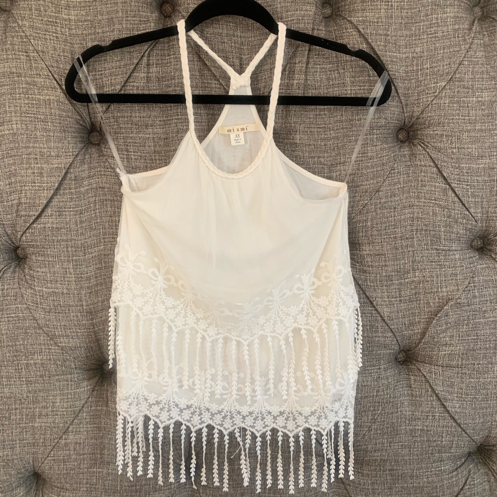 Francesca’s white crop top with lace and fringe XS